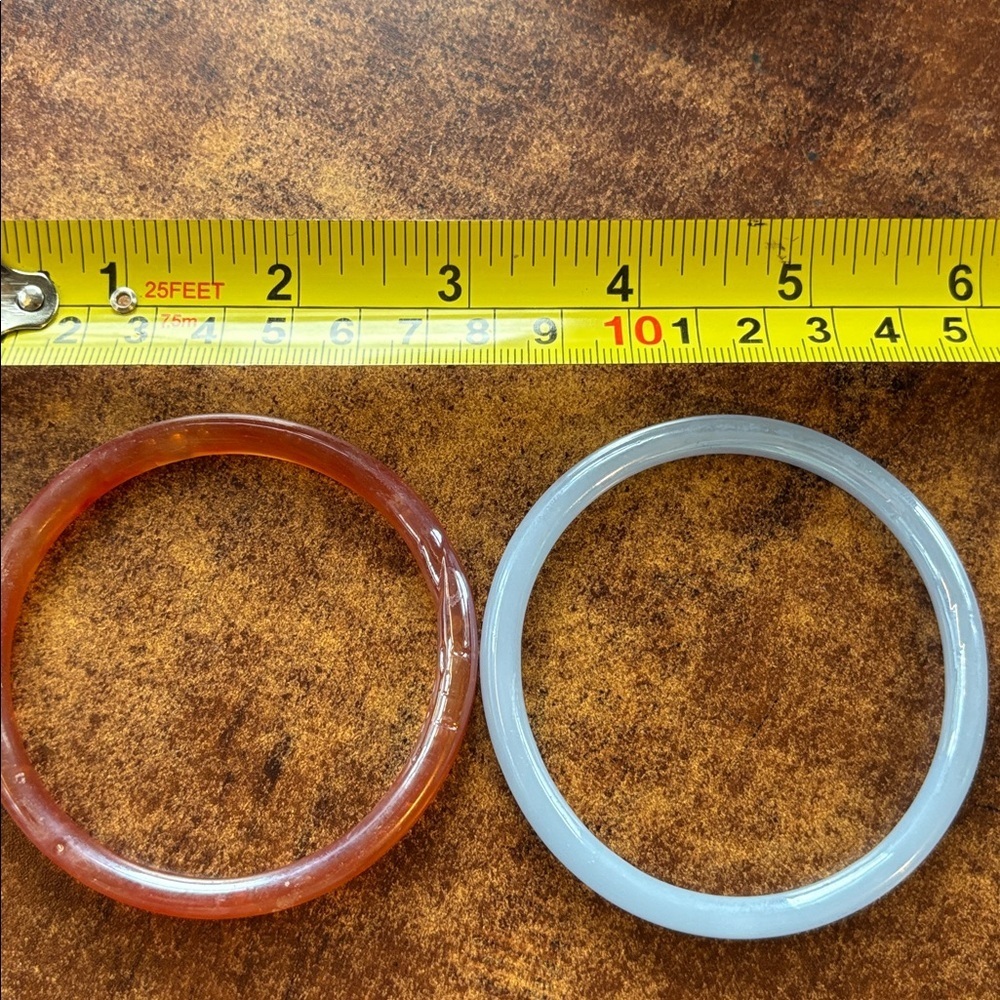Set of glass bangle bracelets - Picture 4 of 5